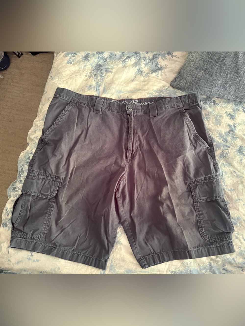 Eddie Bauer Men's Charcoal Gray Cargo Shorts